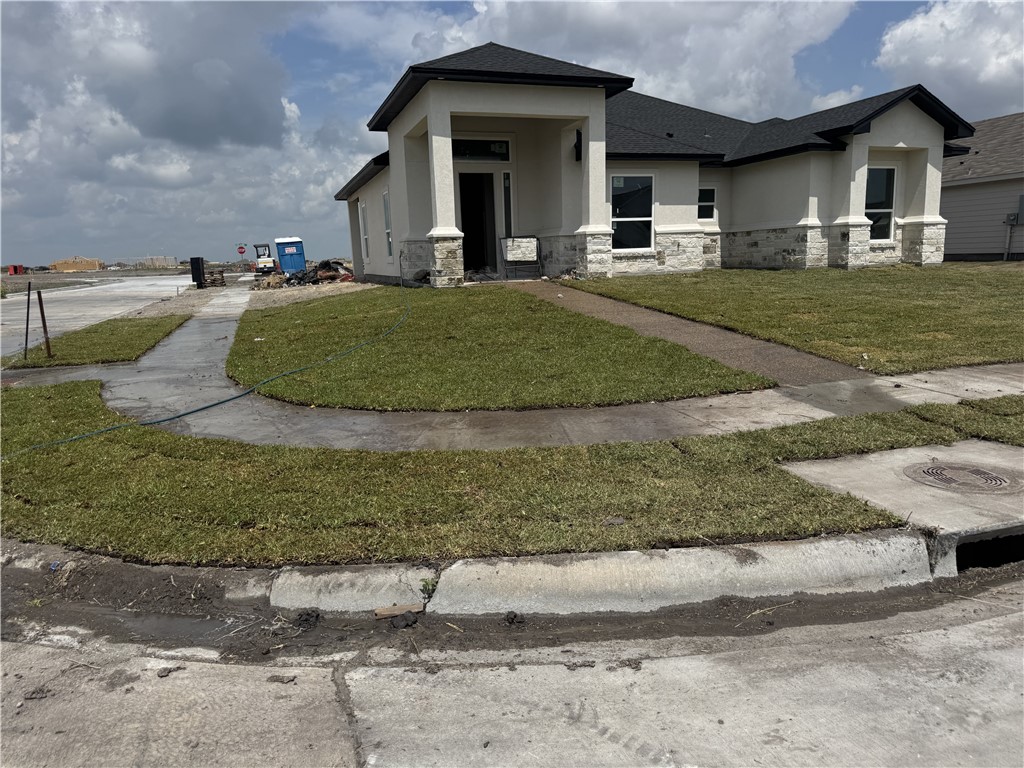 2701 Lannister Property Photo 2