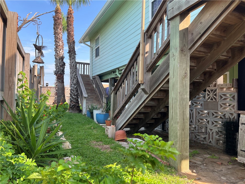 1206 Sea Secret St Property Photo 9
