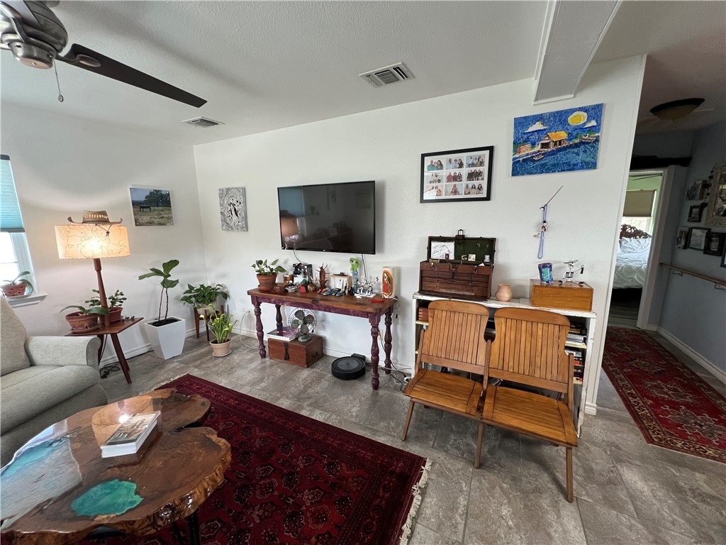 1206 Sea Secret St Property Photo 13