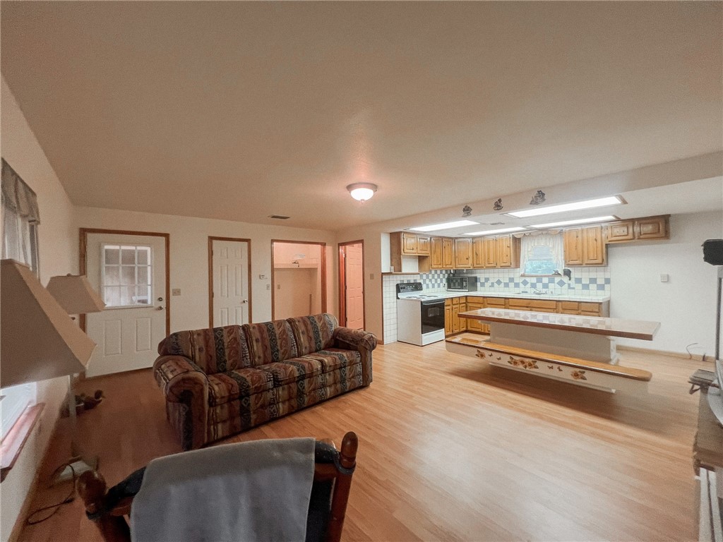 156 Naylor Road Property Photo 25