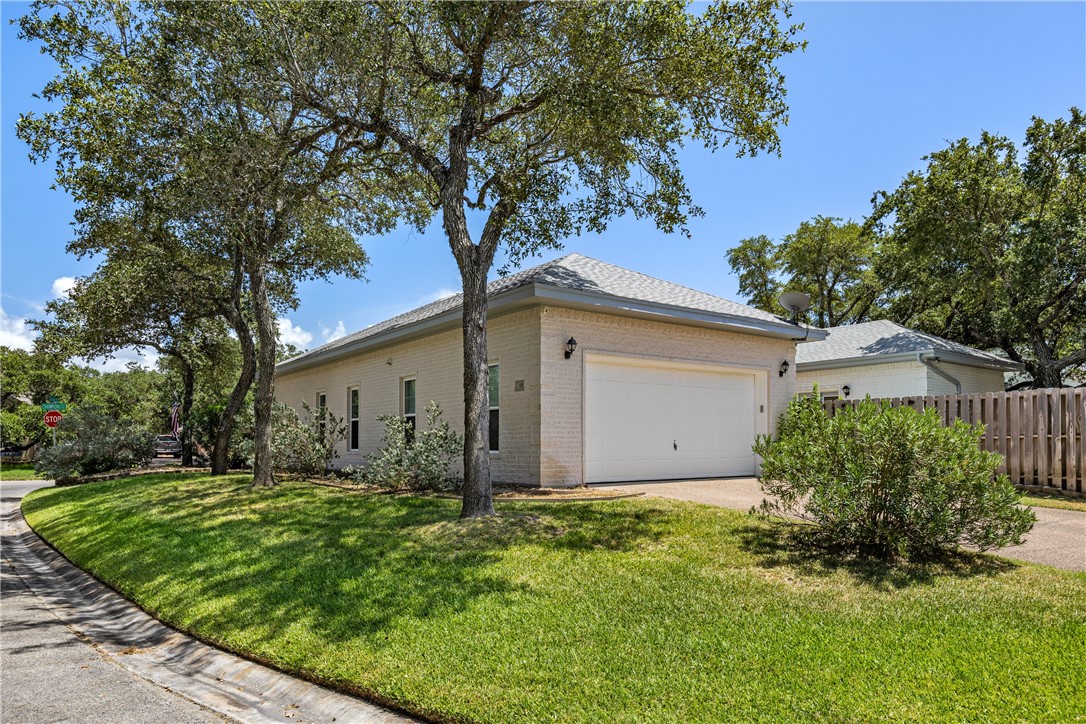 101 Bay Hills Dr Property Photo 40