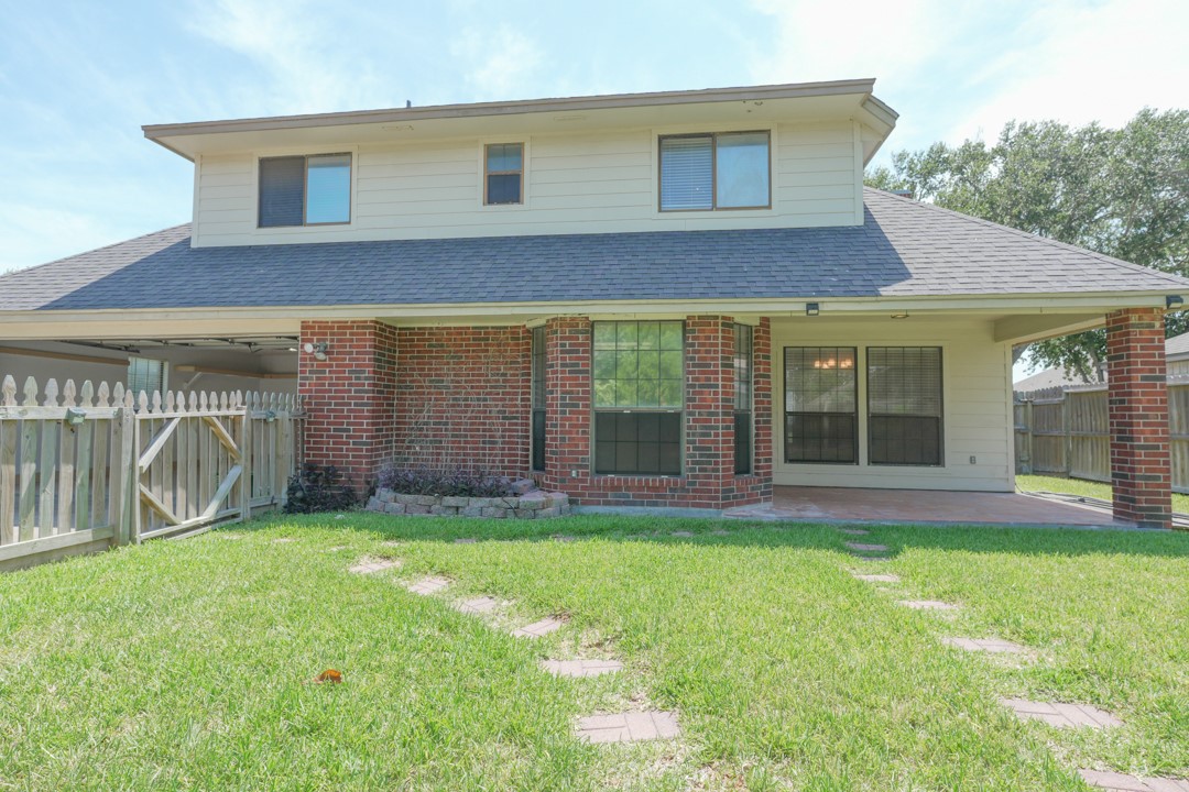 321 Long Point Dr Property Photo 34