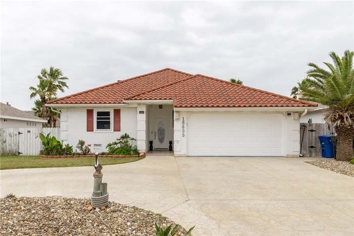 15833 Cuttysark St Property Photo 1