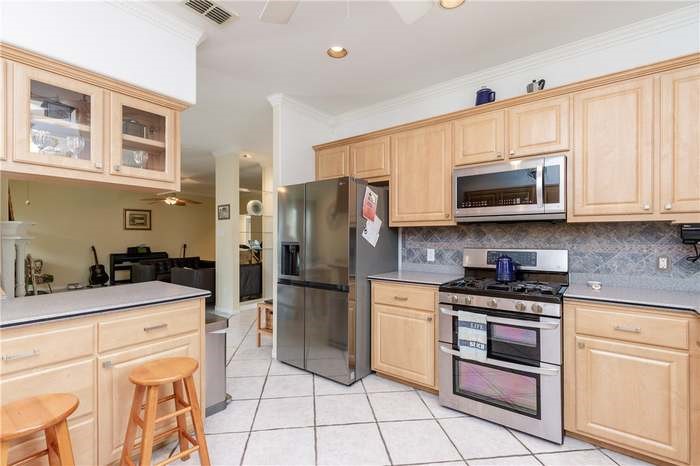 15833 Cuttysark St Property Photo 3