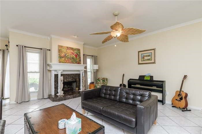 15833 Cuttysark St Property Photo 13