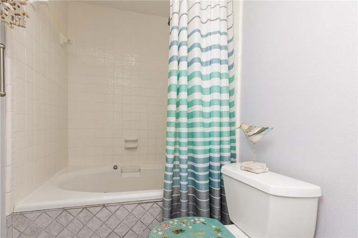 15833 Cuttysark St Property Photo 21