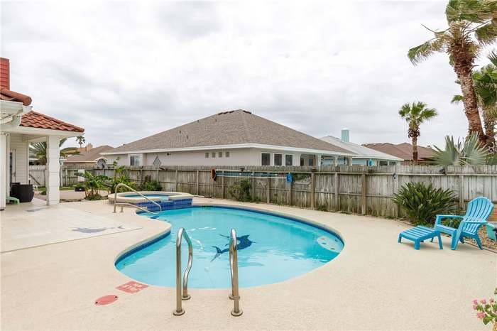 15833 Cuttysark St Property Photo 25