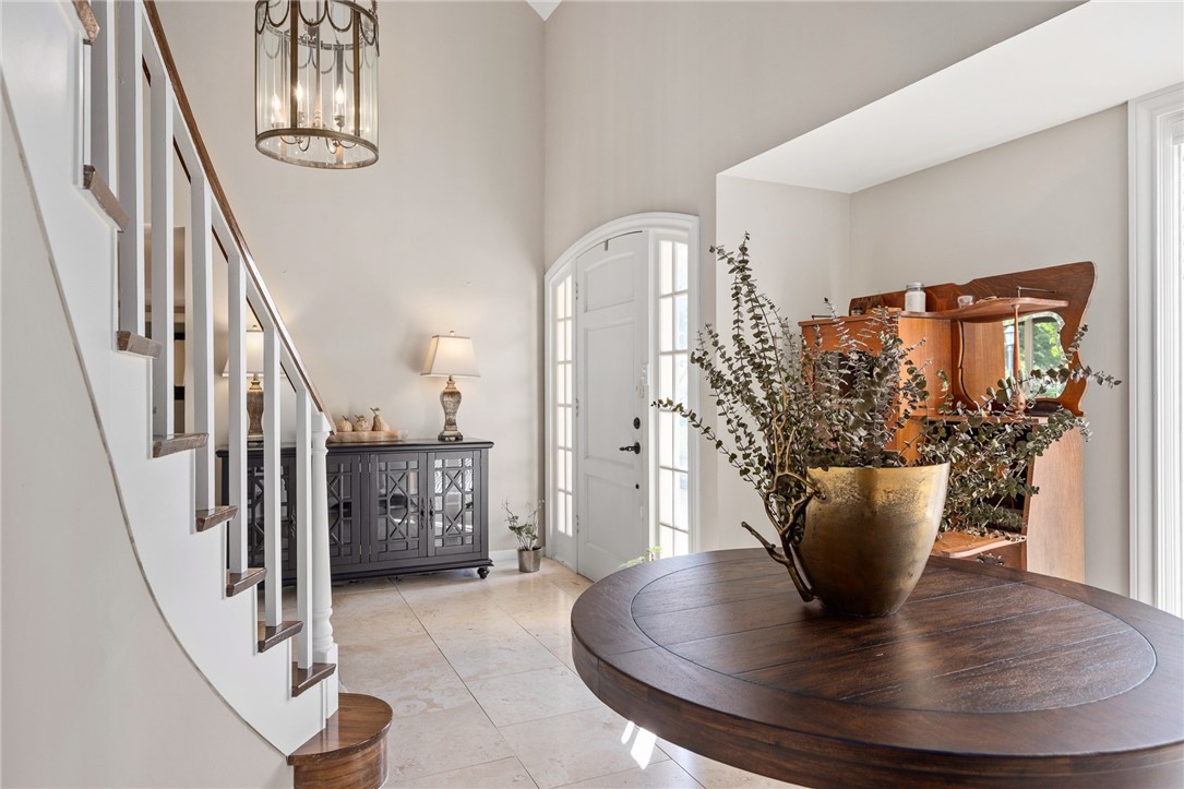 418 N Coronado Dr Property Photo 7