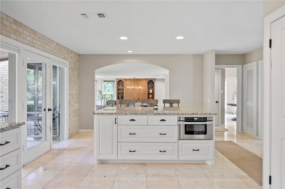 418 N Coronado Dr Property Photo 14