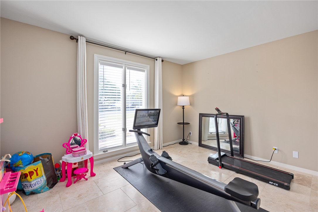 418 N Coronado Dr Property Photo 23