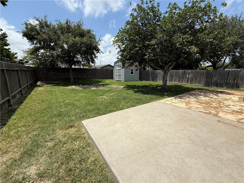 2034 Sunnycrest St Property Photo 24