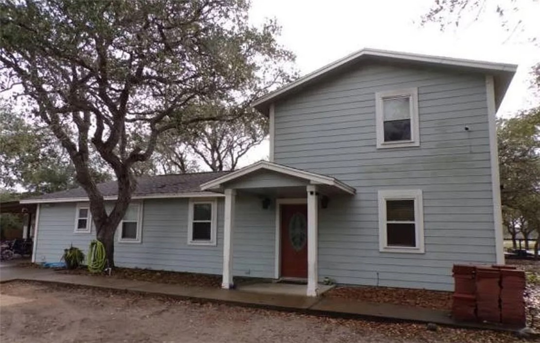 142 Vercie St Property Photo 1