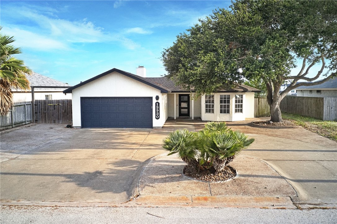 13930 Windjammer Dr Property Photo 3