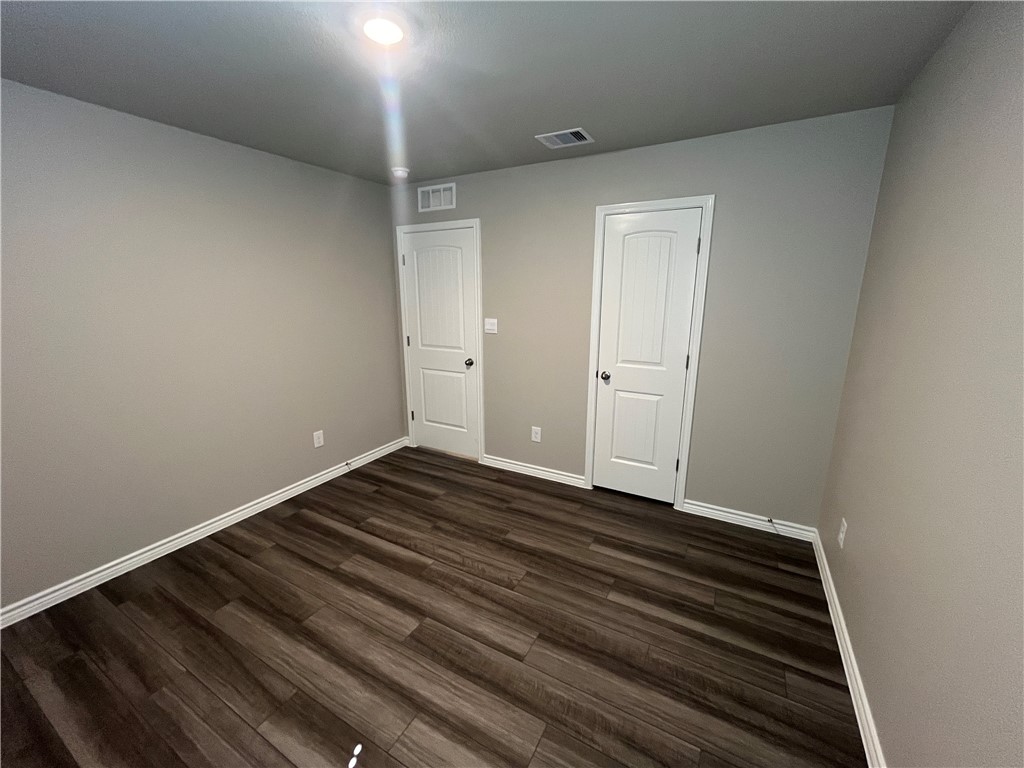 7201 Wilder Lane Property Photo 14
