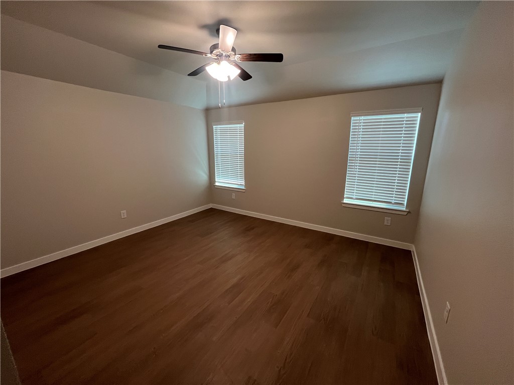 7209 Wilder Lane Property Photo 6