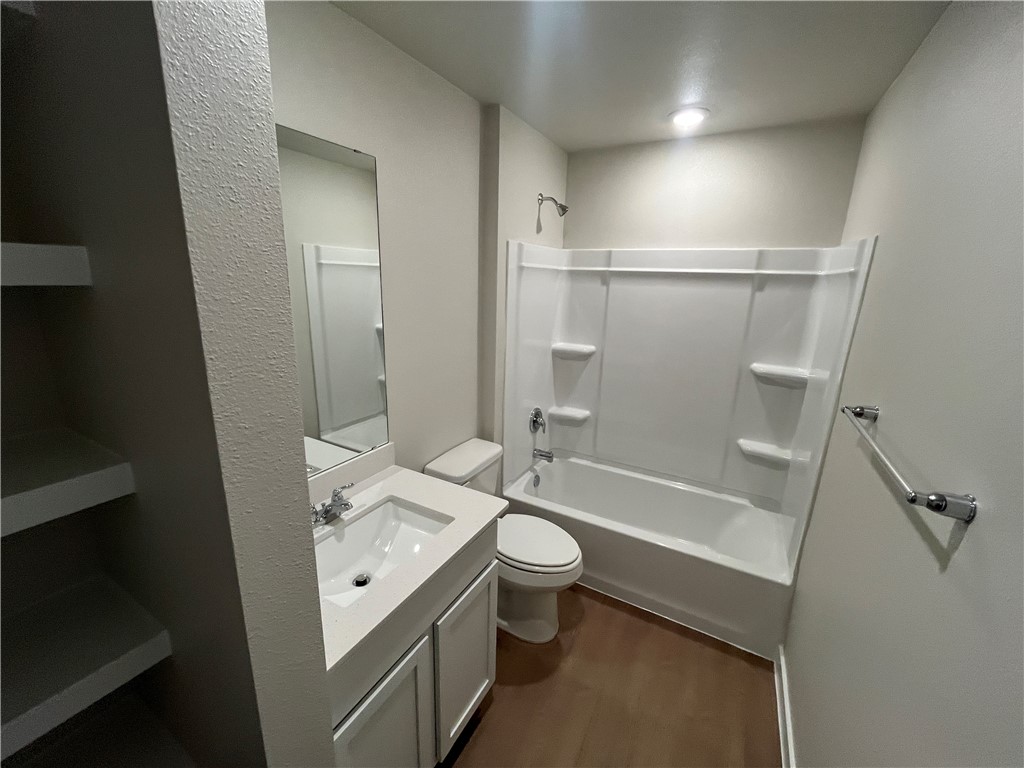 7209 Wilder Lane Property Photo 15