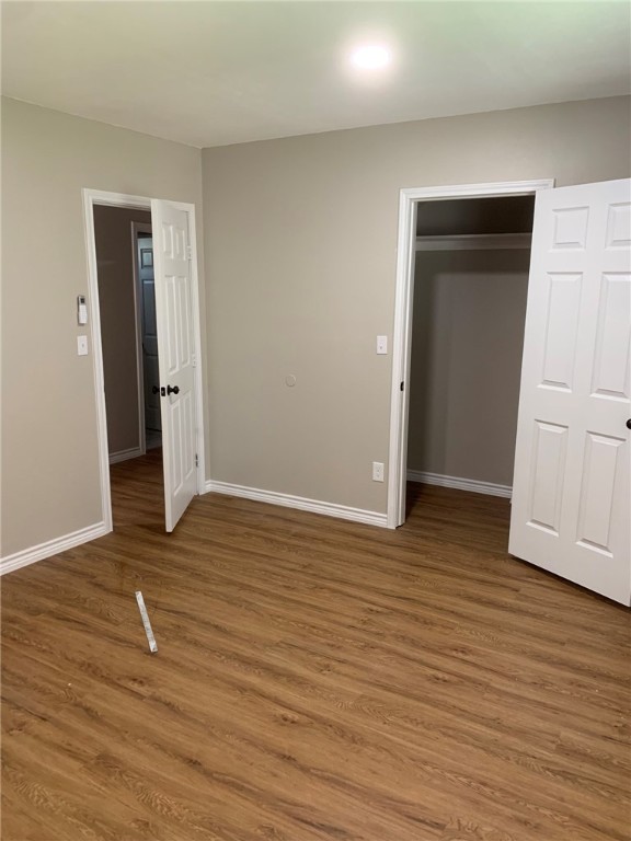 2833 Lawnview St Property Photo 6