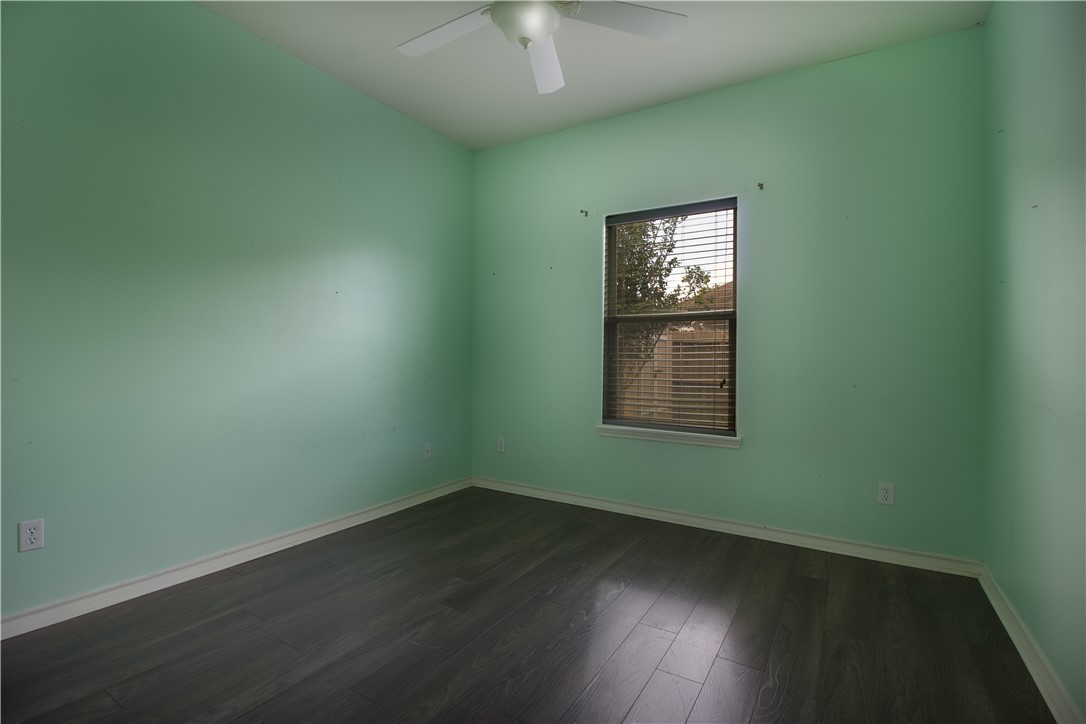 6825 Old Square Dr Property Photo 24