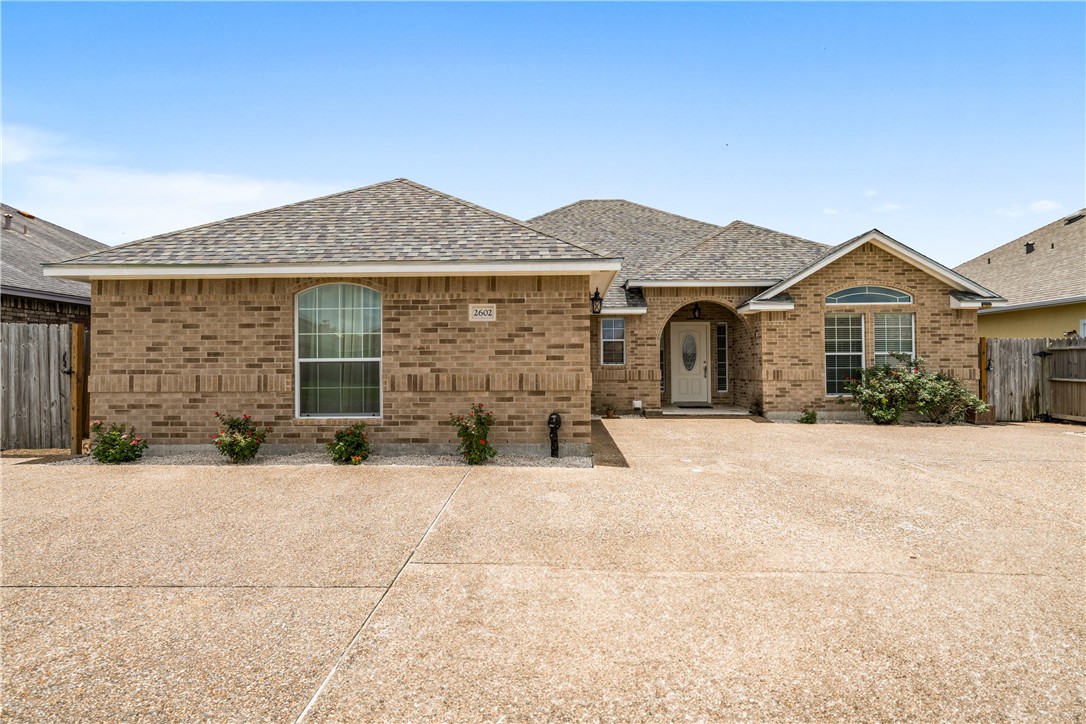 2602 Windhollow Dr Property Photo 1