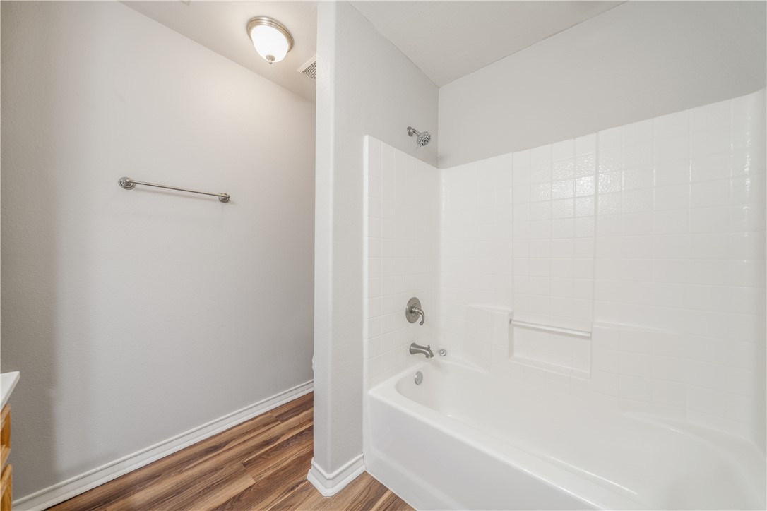 2602 Windhollow Dr Property Photo 12