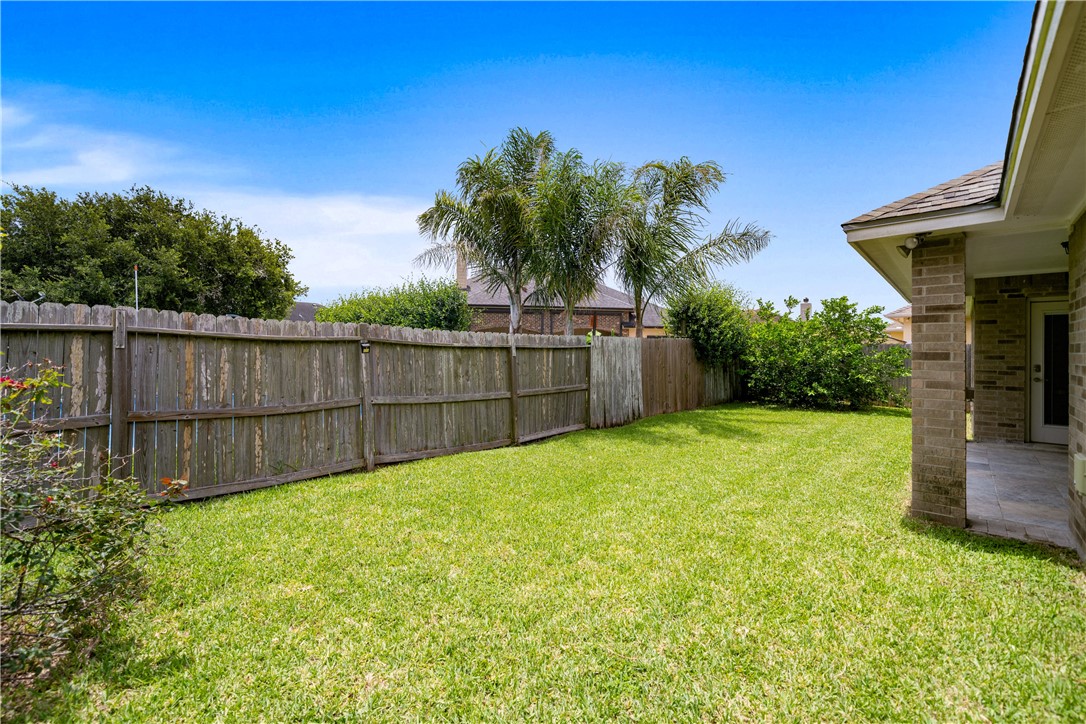 2602 Windhollow Dr Property Photo 19