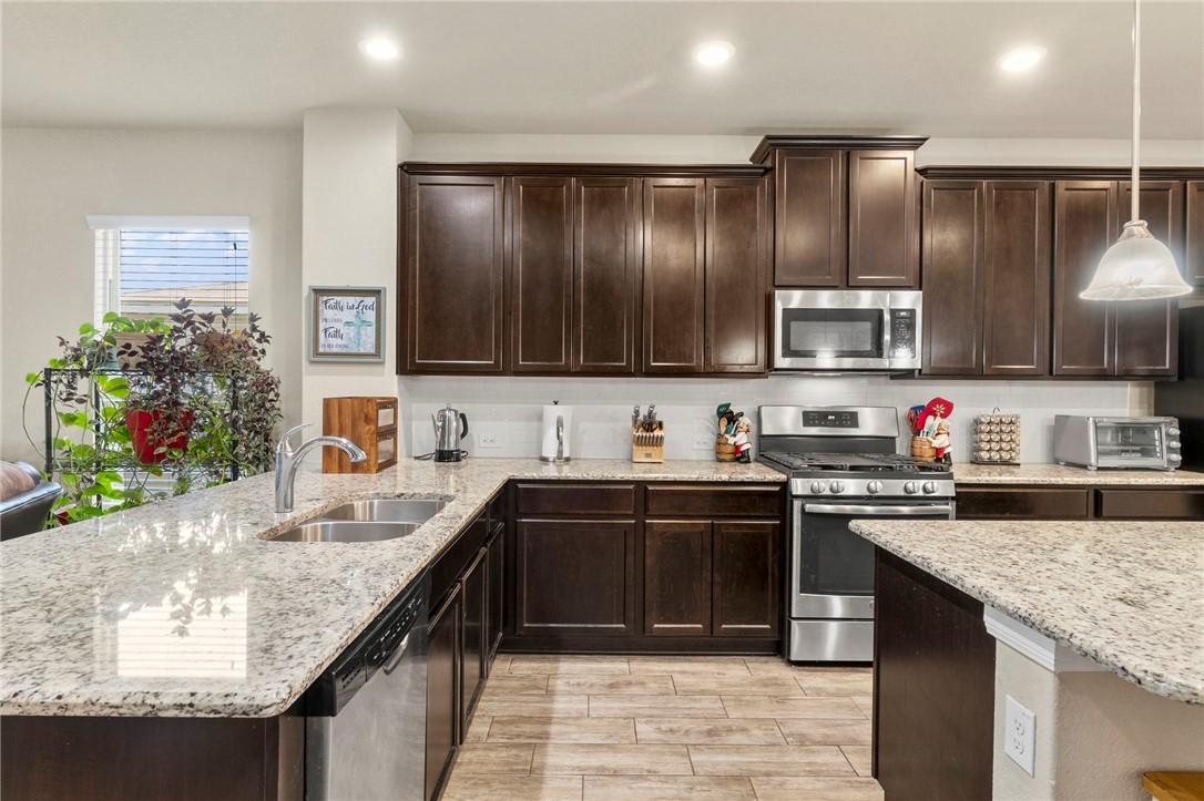 10343 Rosalina Property Photo 11