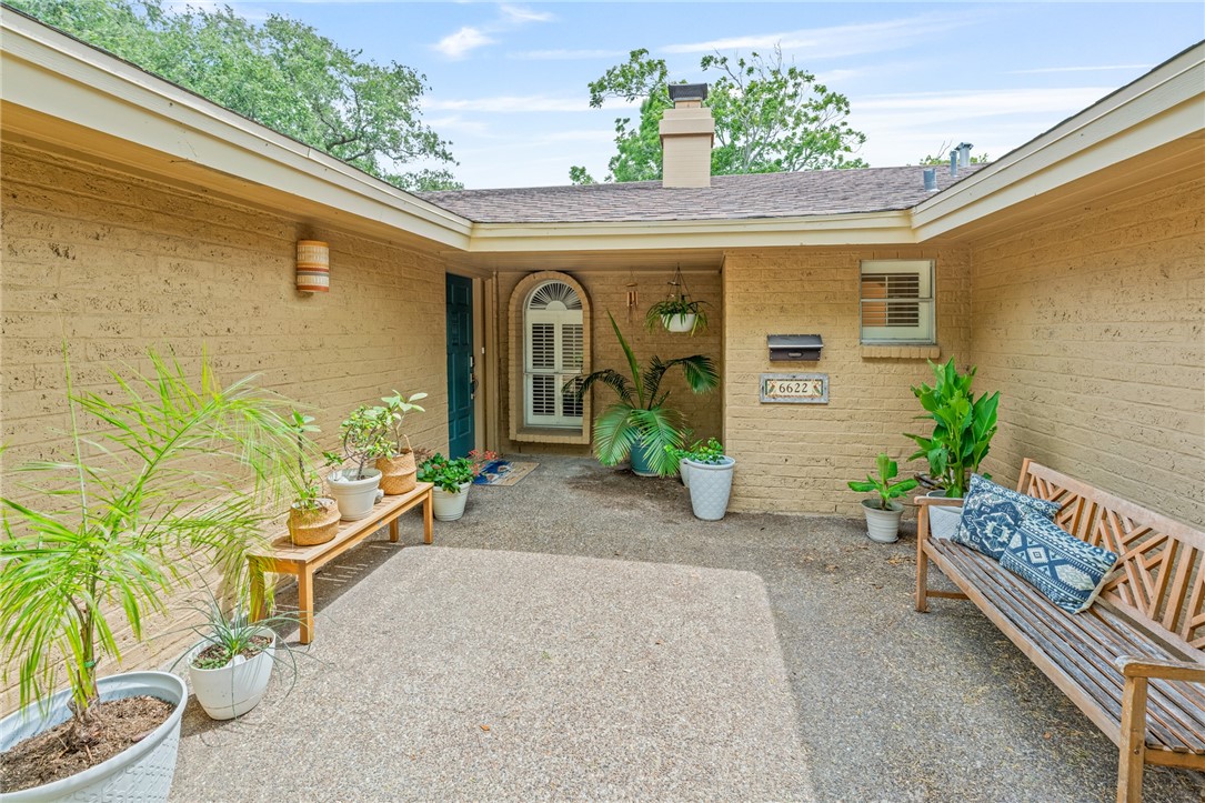 6622 Pharaoh Dr Property Photo 4