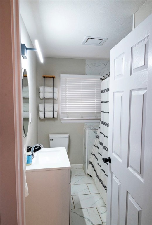 109 South Verne St Property Photo 13