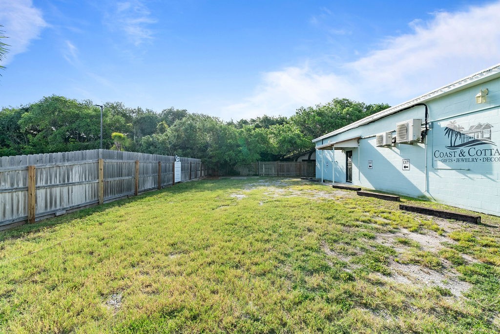 1700 Hwy 35 N Property Photo 11