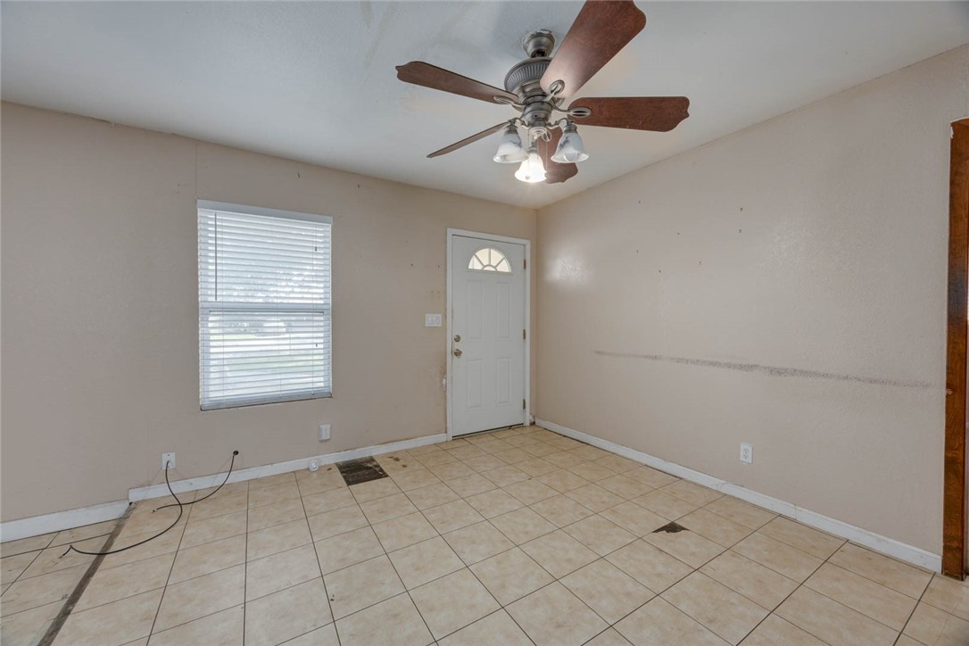529 Blanco St Property Photo 9
