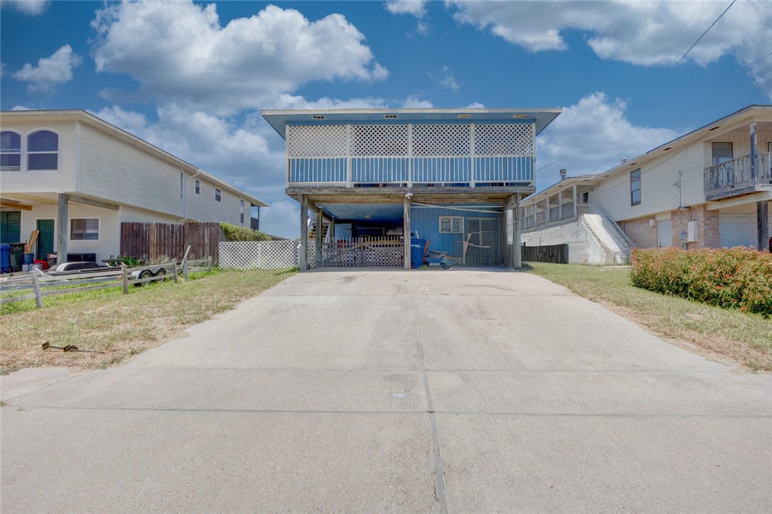 3410 Laguna Shores Property Photo 1