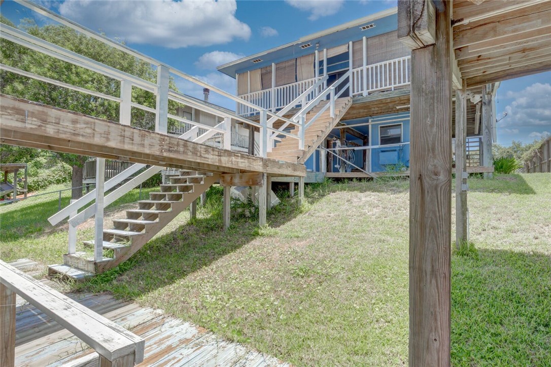 3410 Laguna Shores Property Photo 28