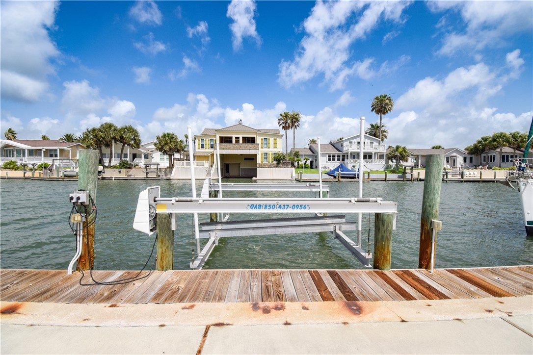 138 Sea View Dr Property Photo 9