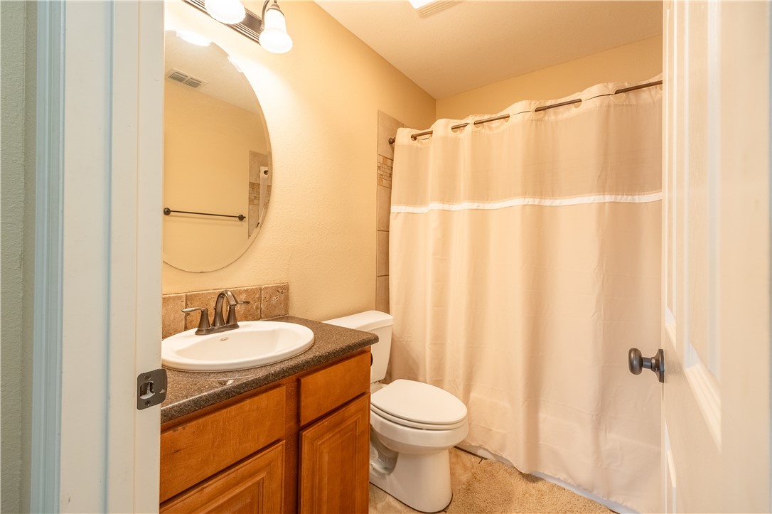 1549 S Commercial St 8 Property Photo 22