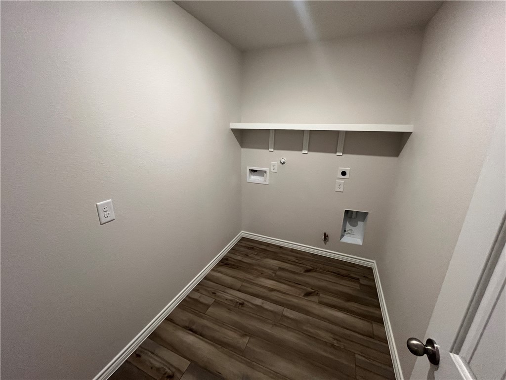 7302 Wilder Lane Property Photo 11