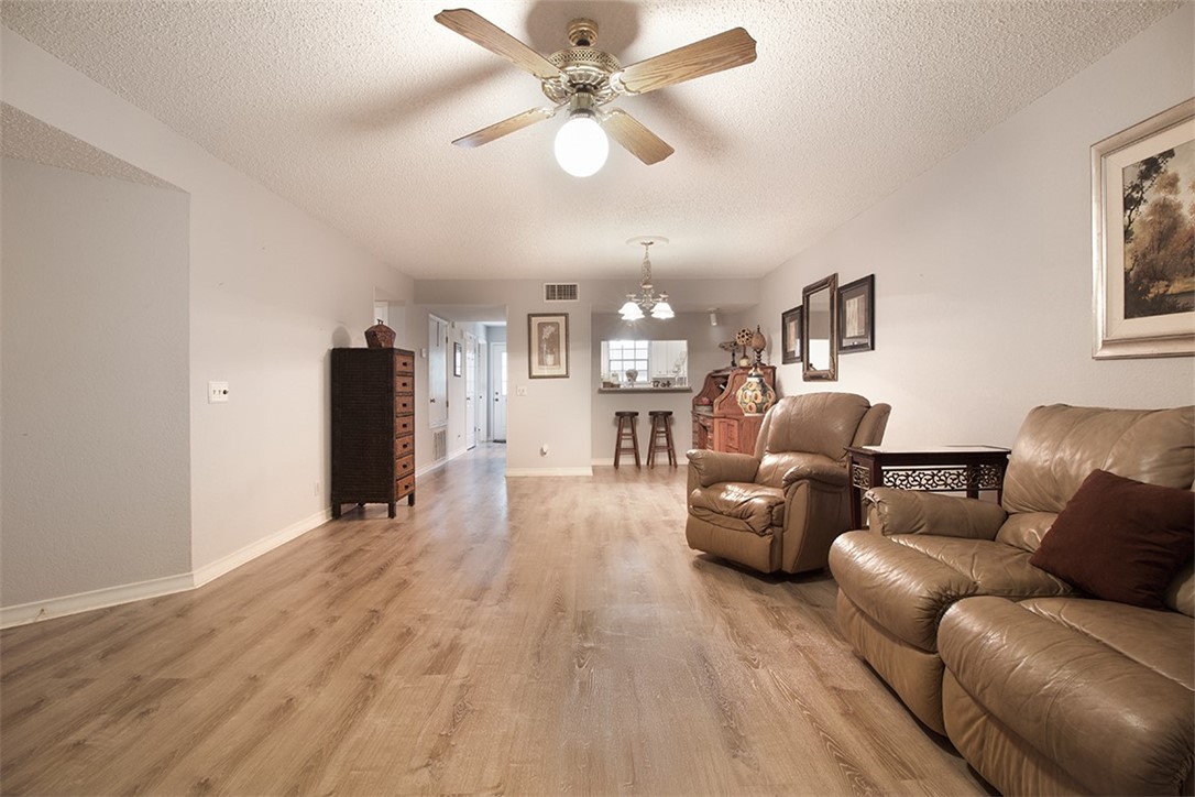 4445 Cedar Pass Dr 103 Property Photo 5