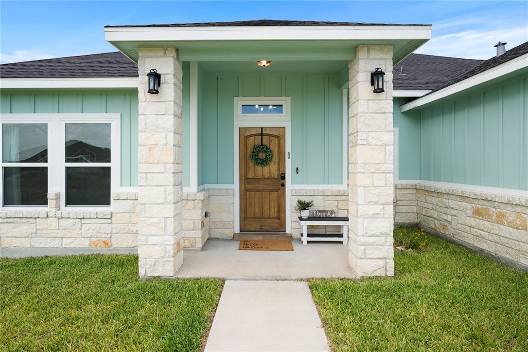 133 Longhorn Property Photo 2
