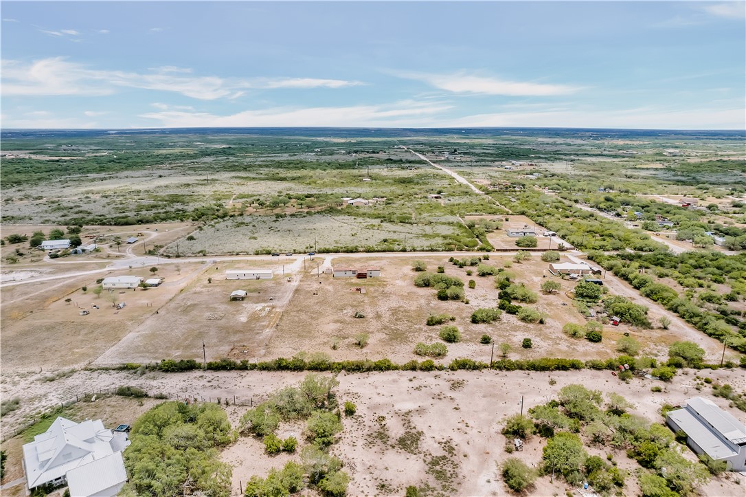 675 County Road 3031 Property Photo 2