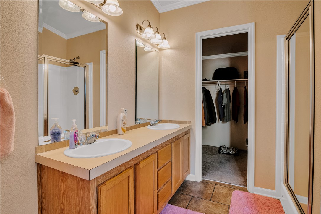 675 County Road 3031 Property Photo 11