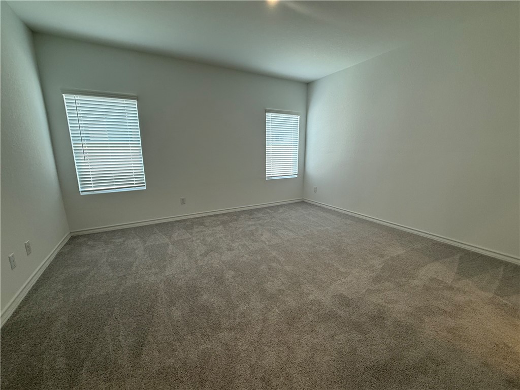 7925 Wonder Woman Dr Property Photo 5
