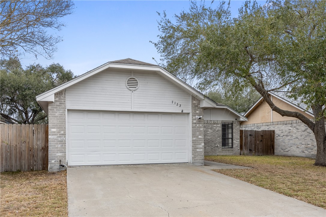 7122 Brookedge Property Photo 2