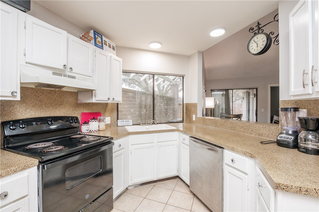 7122 Brookedge Property Photo 8