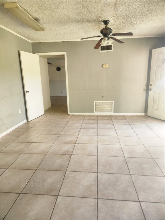 1315 4th St Property Photo 5