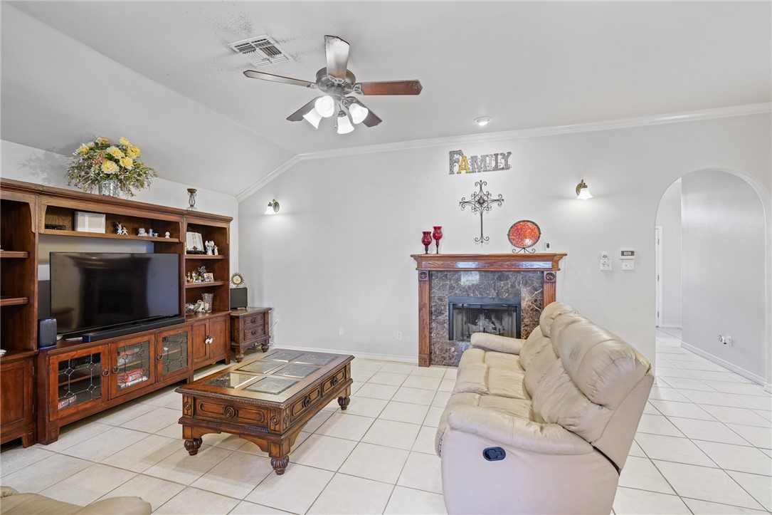 7006 Presidio Dr Property Photo 4