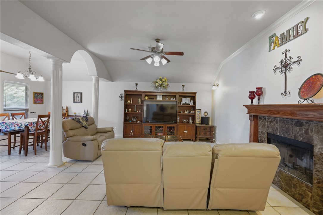 7006 Presidio Dr Property Photo 7