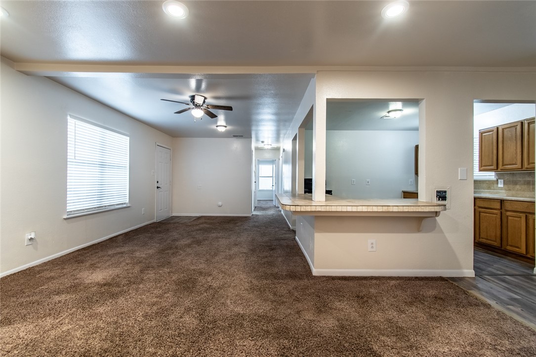 5921 Riley Dr Property Photo 6