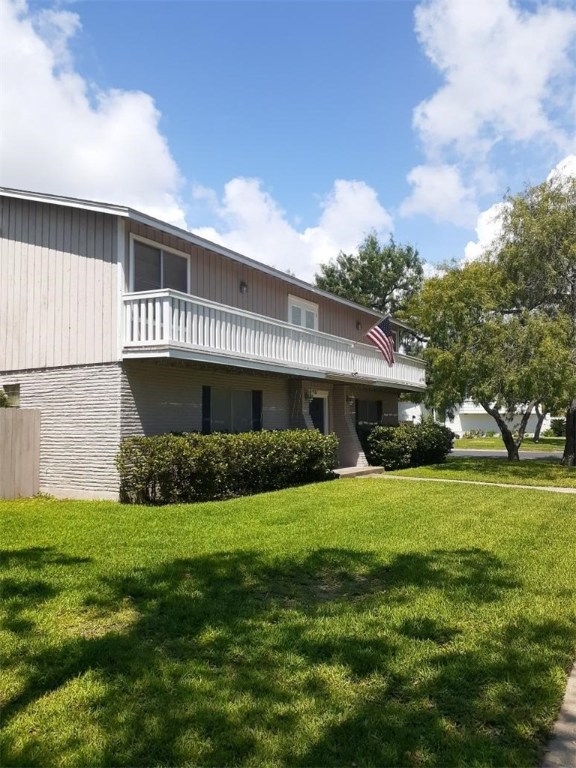 6901 Aswan Dr Property Photo 2
