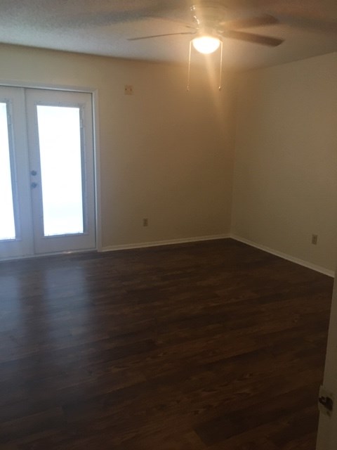 6901 Aswan Dr Property Photo 17