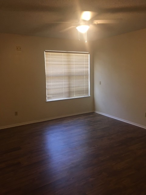 6901 Aswan Dr Property Photo 18