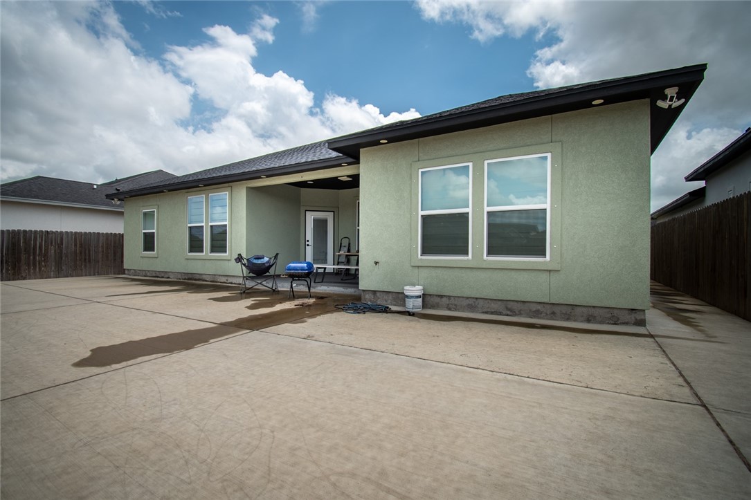 6730 Effat Dr Property Photo 32